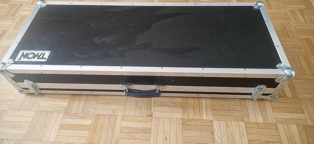 Korg Strumenti musicali: Korg Pa 700 neuf clavier arrangeur pro – Usato da Sion venduto da greg1898 3