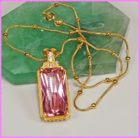 Anhänger mit Kette 18K Vergoldet