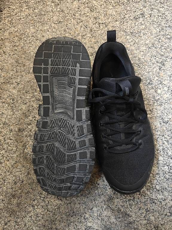 Scarpe da uomo: Nike Free Metcon 6, Grösse 42 – Usato da Samedan venduto da t_p_8nvs 3