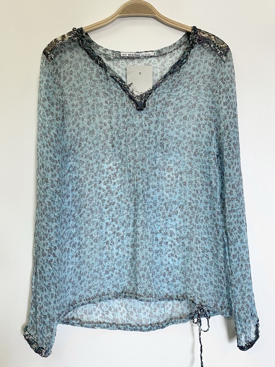 Nile Camicette: Nile Seidenbluse hellblau S mit Top neu! – Nuovo (secondo la descrizione) da Büron venduto da Coerner