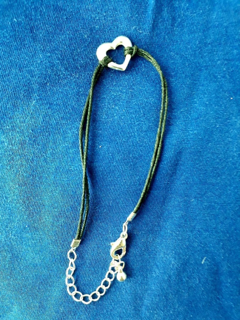 Bracciali & Braccialetti: Schönes Armband mit Herz – Nuovo (secondo la descrizione) da Nottwil venduto da Janny77