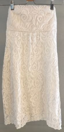robe bustier blanche en dantelles