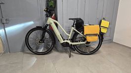 E-Bike Neuwertig 45kmh Flyer 