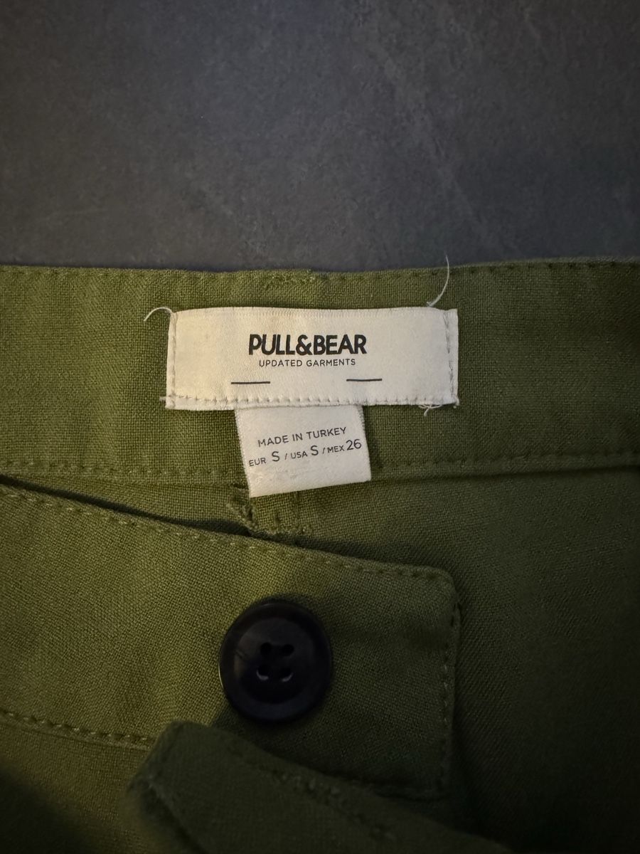 Pull&Bear Pantaloni: Hose Pull&Bear grün Grösse S – Nuovo (secondo la descrizione) da Allschwil venduto da smm_v2vt 1