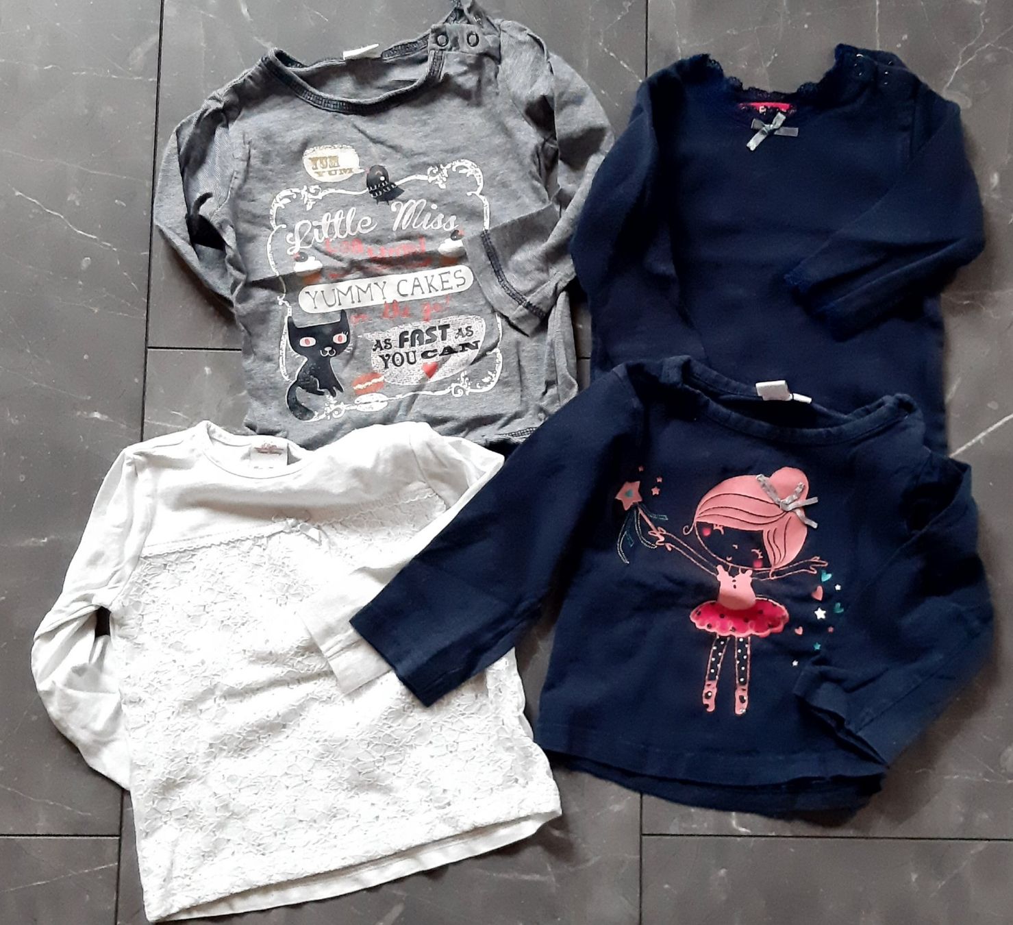 Ensembles coordonnés: Mädchen Kleiderpaket Gr.74 – D'occasion à Wiler b. Utzenstorf par ryan81 3