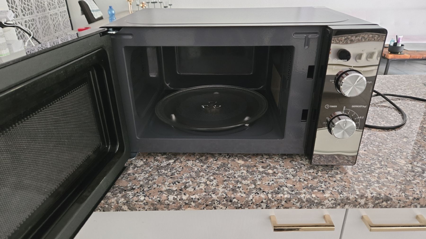Elettrodomestici da cucina: mikrowelle – Usato da Samstagern venduto da LailaP01 2