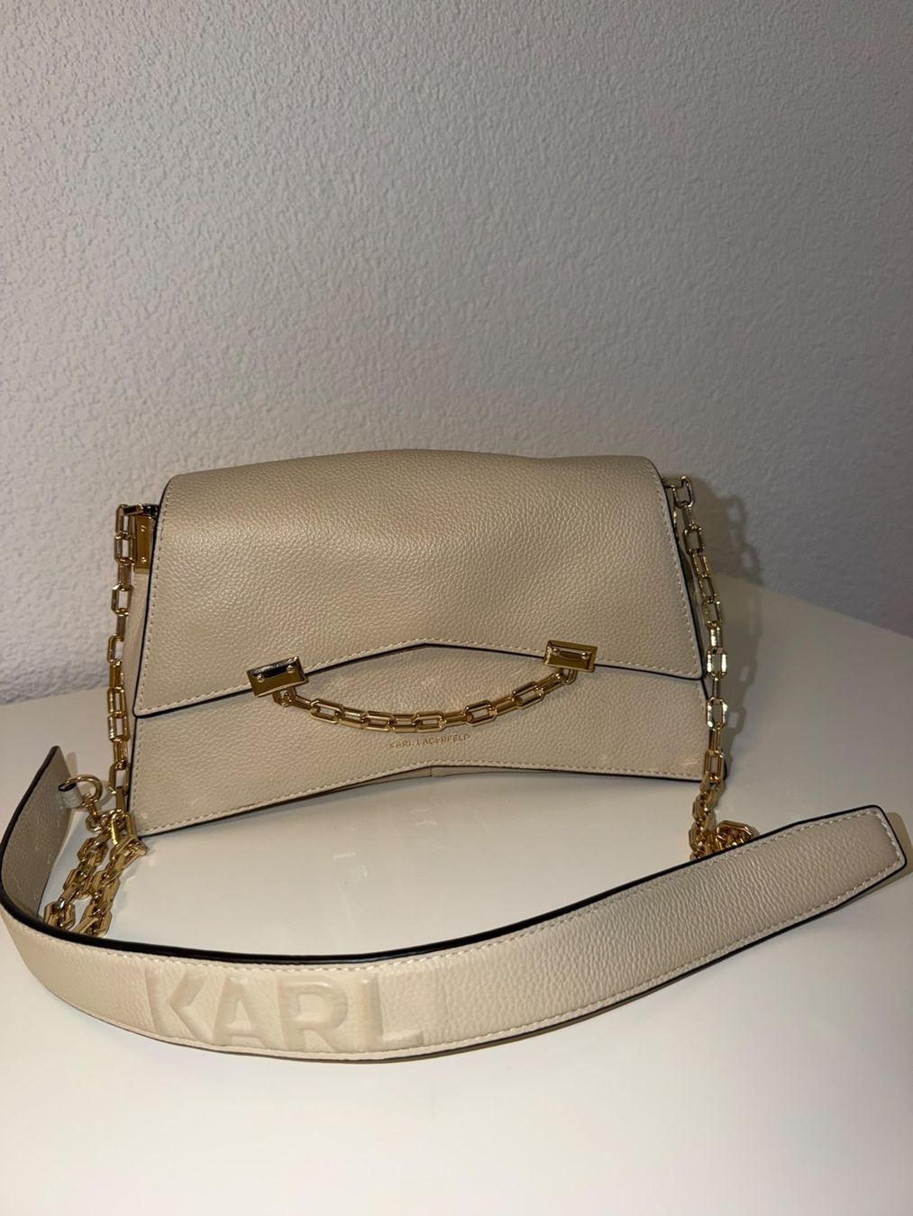 Karl Lagerfeld Borse da donna: Karl Lagerfeld Tasche – Usato da Spiez venduto da Hysvenu 2