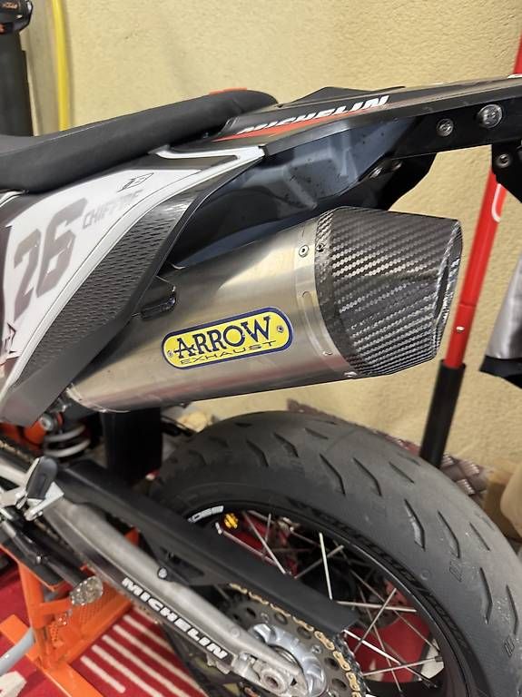Sistemi di scarico: Échappement pour ktm smcr 690 – Usato da Val-d'Illiez venduto da Joackim 2