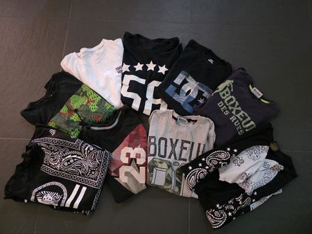 Set di 9 T-shirt da ragazzo taglia S (Boxeur, Jordan, DC...)