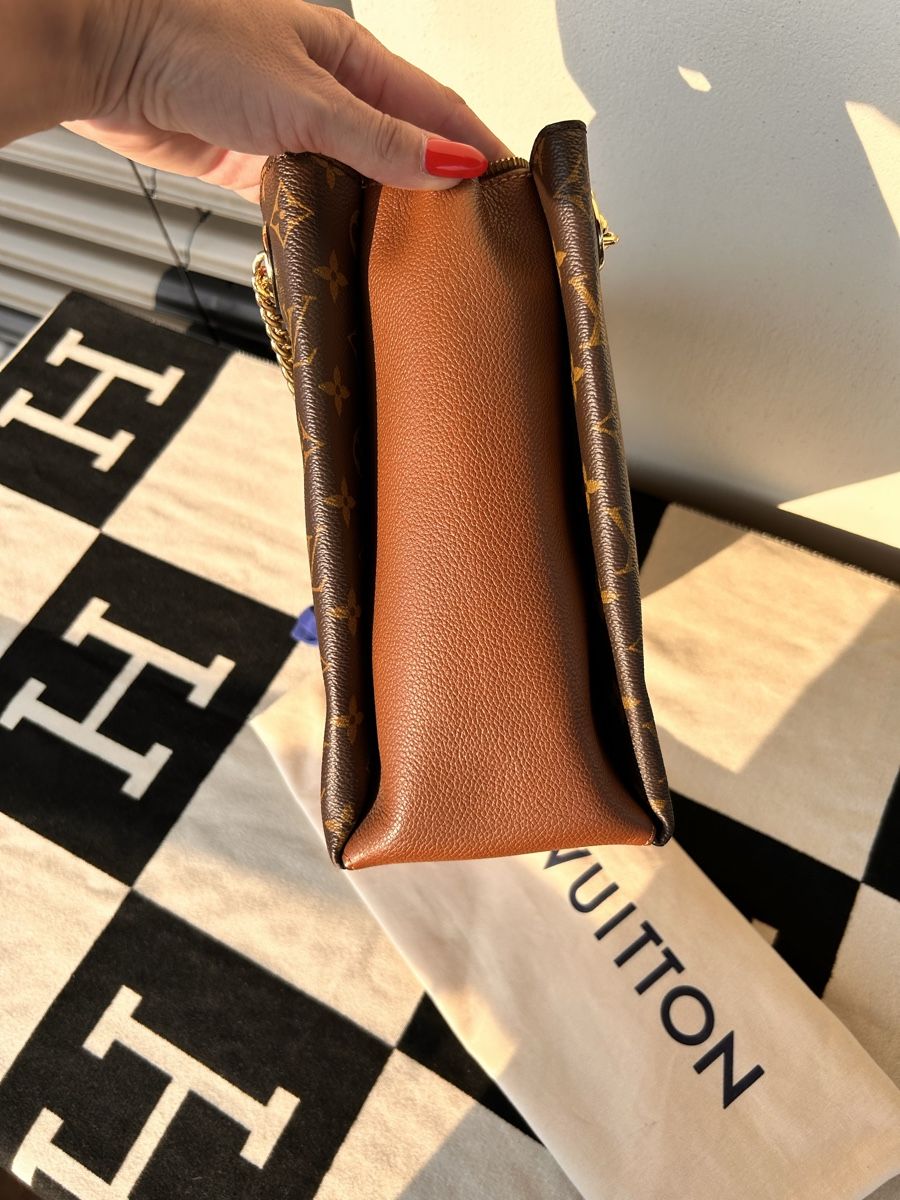 Louis Vuitton Sacs femmes: Louis Vuitton  – D'occasion à Rotkreuz par Annie_87 4