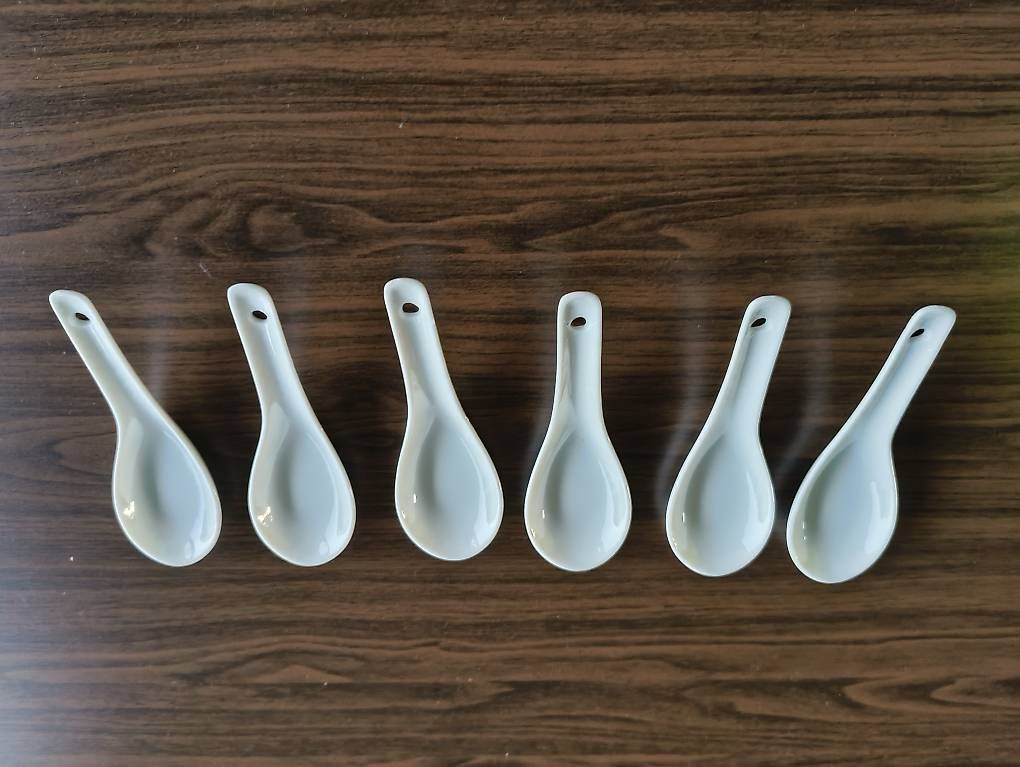 Löffel: 6x Asiatische Löffel – Gebraucht aus Nänikon von Manta87