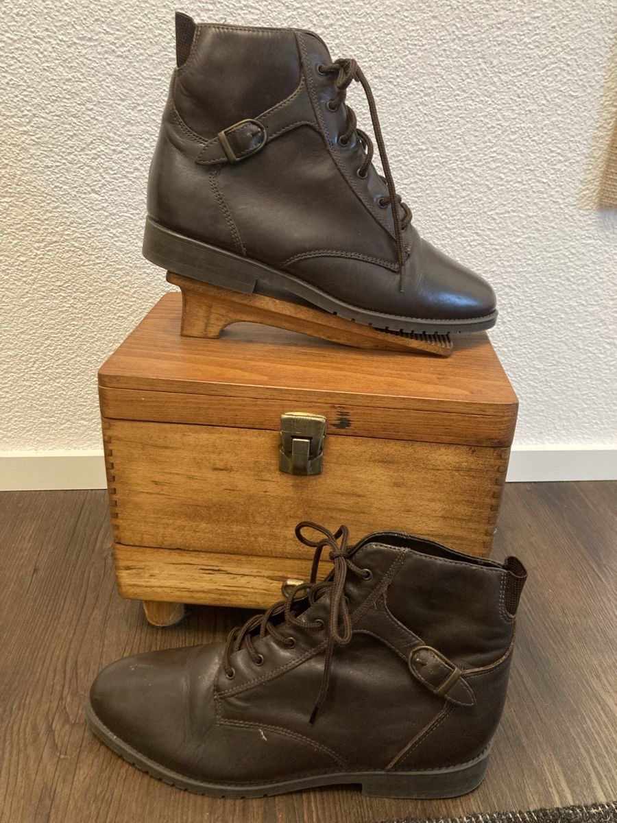 Scarpe da donna: Vintage Damen Boots – Usato da Bauma venduto da MissRedCat