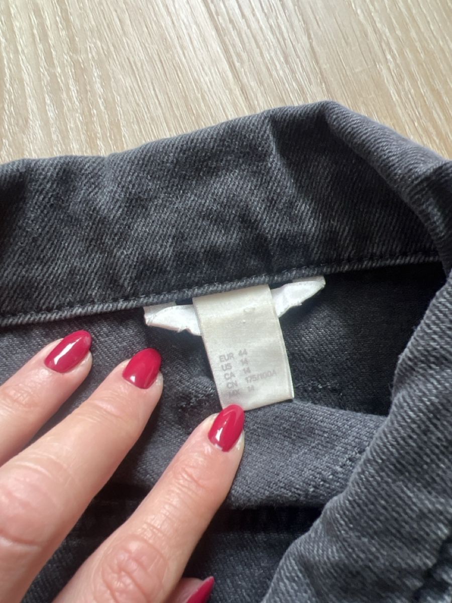H&M Jacken: Jeansjacke – Gebraucht aus Bülach von joowaaa 2