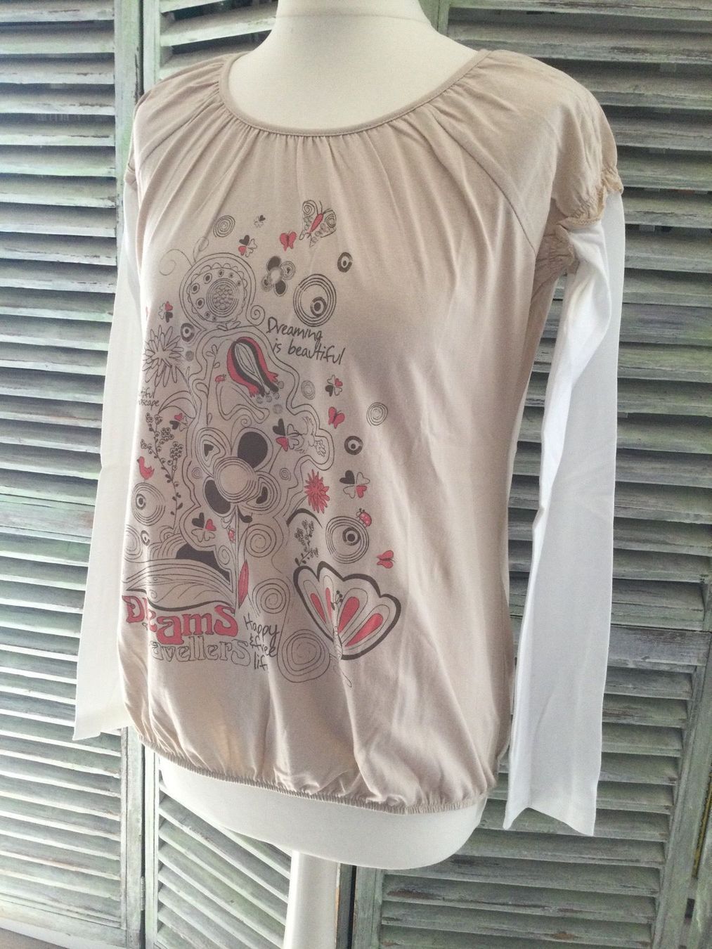 Tops: Sweat beige/blanc motifs Dreaming – Neuf (Voir description) à Agiez par chouchanelle 3
