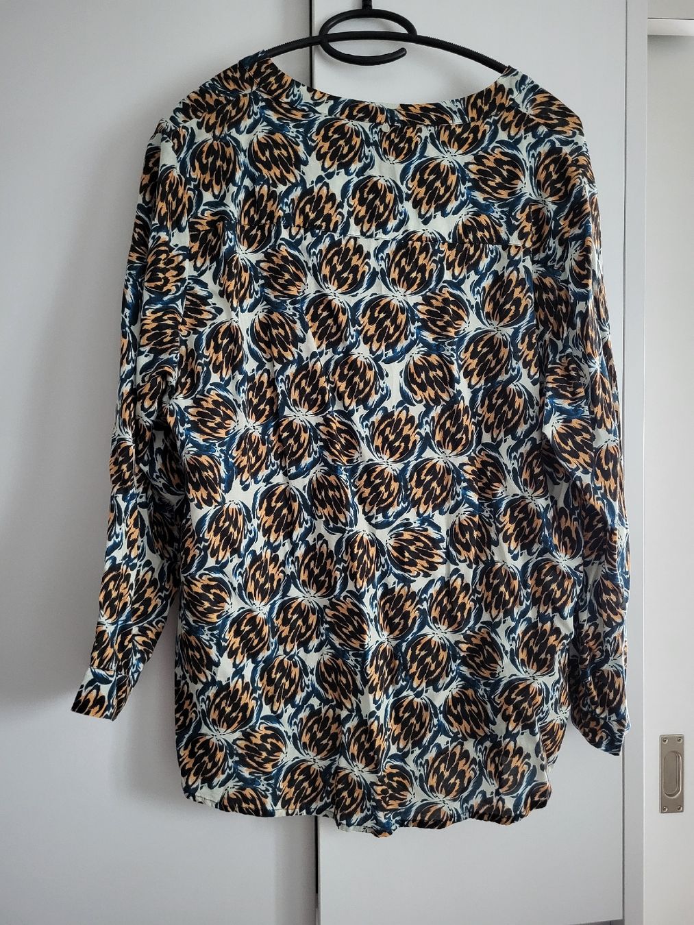 Nile Camicette: Neu Nile Blouse,  Gr L – Nuovo (secondo la descrizione) da Suhr venduto da lul_87gh 1