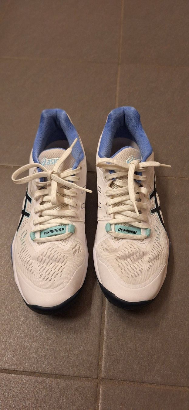 Asics Chaussures femmes: Asics, blanche – Neuf (Voir description) à Lussery-Villars par pousinete02