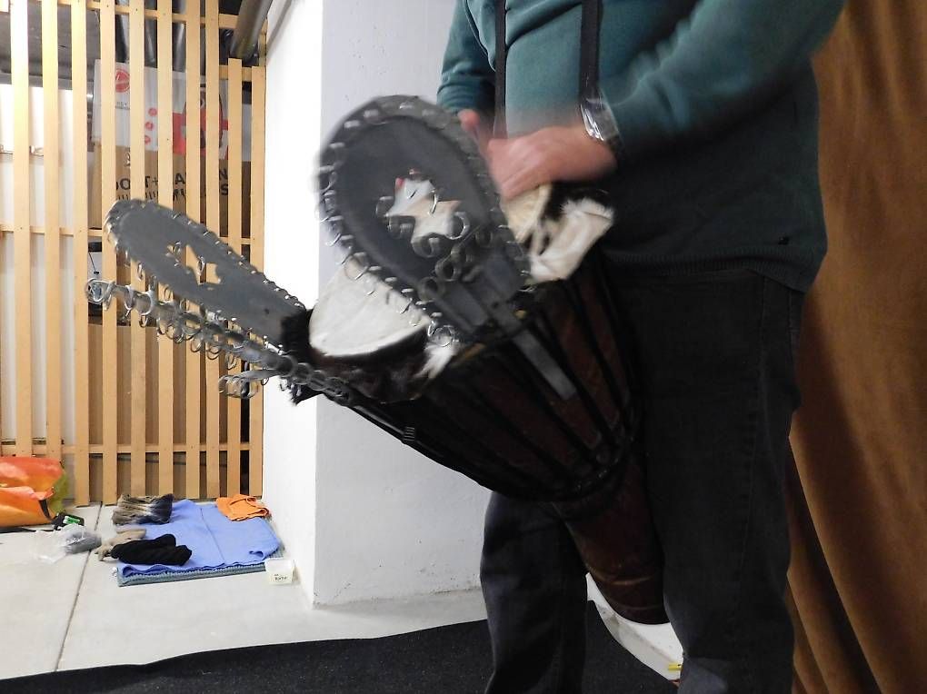 Strumenti musicali: Djembe – Usato da Zürich venduto da PeterHasler01 1