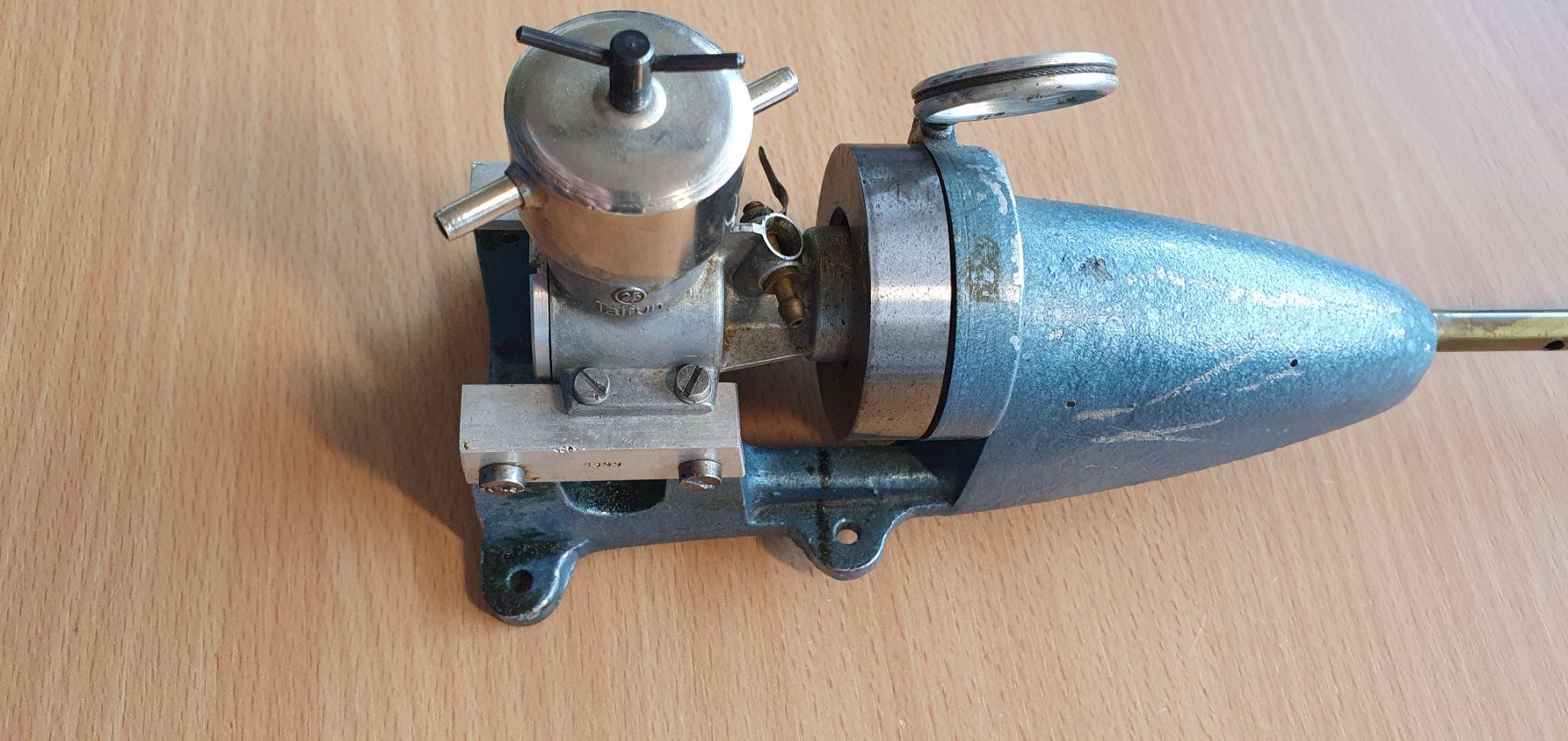 Modellismo RC: Modellmotor Taifun Tornado 2.5 – Usato da Grosswangen venduto da heus 3