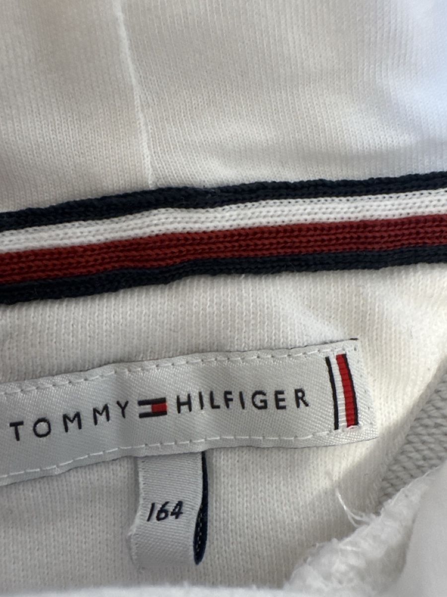Pullover & Sweatshirts: Tommy Hilfiger Kapuzenpullover weiss Grösse 164 – Gebraucht aus Hagendorn von KALU27 3