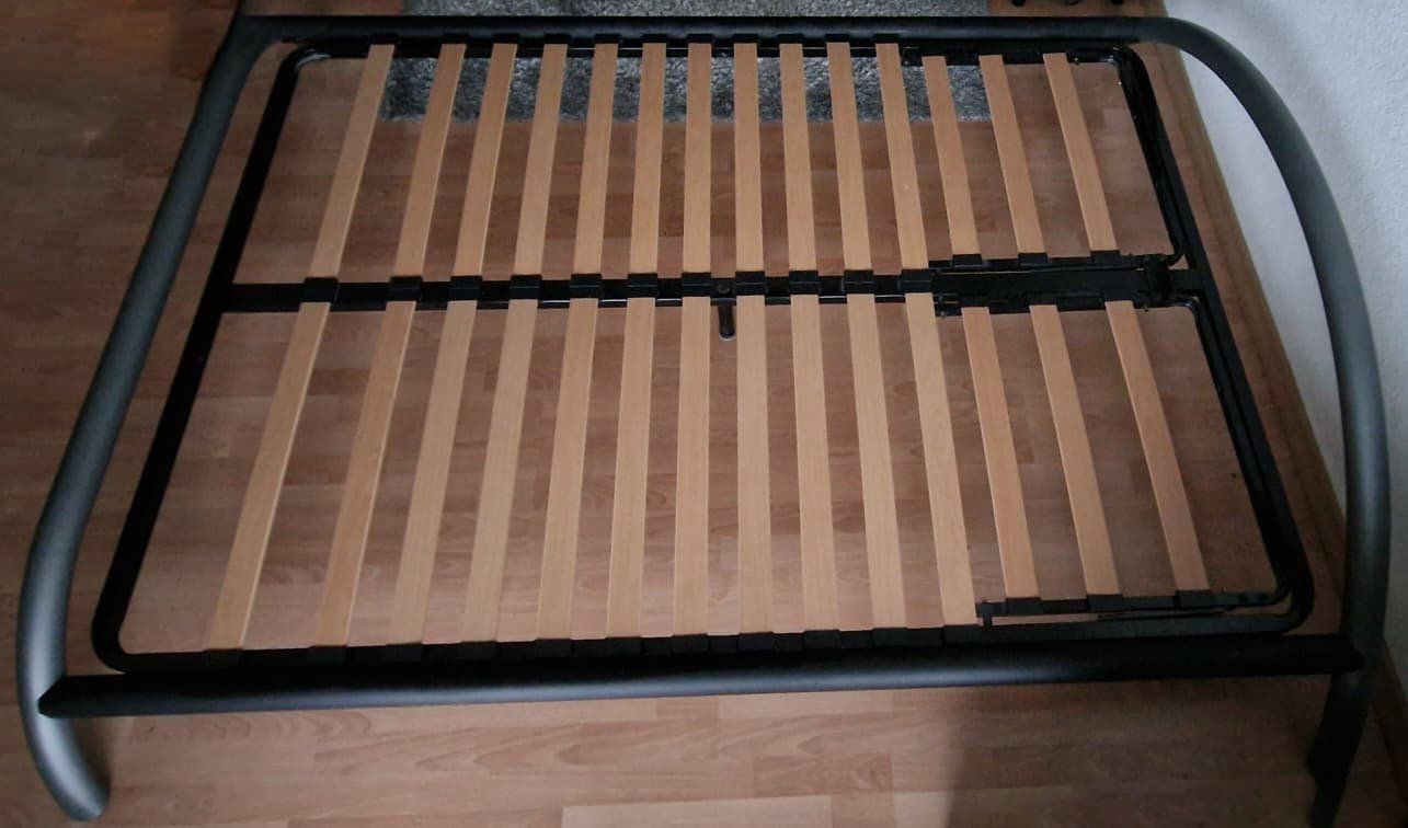Letti: Doppelbett Metall – Usato da Islikon venduto da EFH651 1