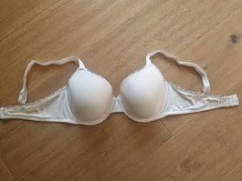Calvin Klein BH Weiss C85 sehr guter Zustand