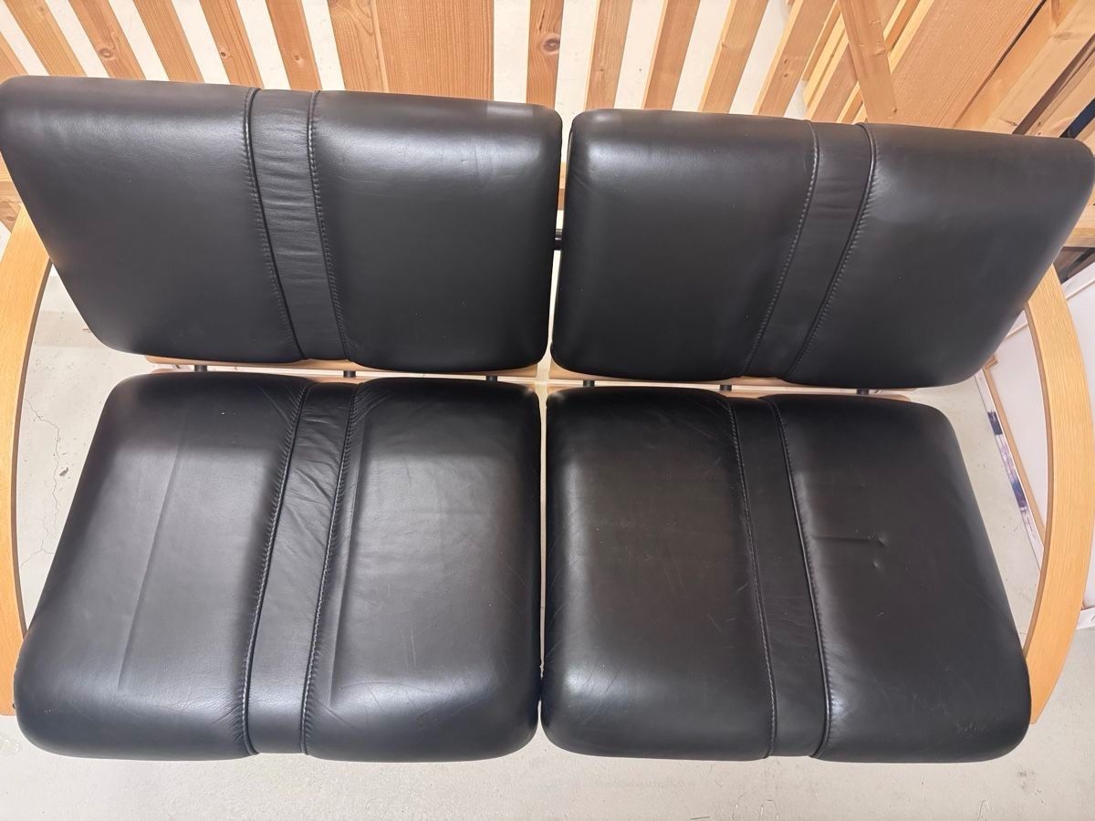 Bänke: Designer Sitzbank und Tisch Giroflex – Gebraucht aus Horgen von Auction-Kings 1