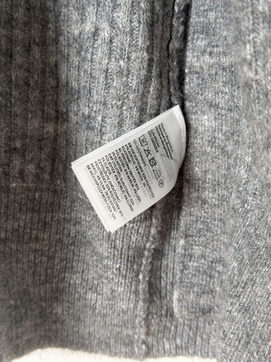 H&M Gilets & Westen: Long gilet – Gebraucht aus Monthey von sen_6ckr 3