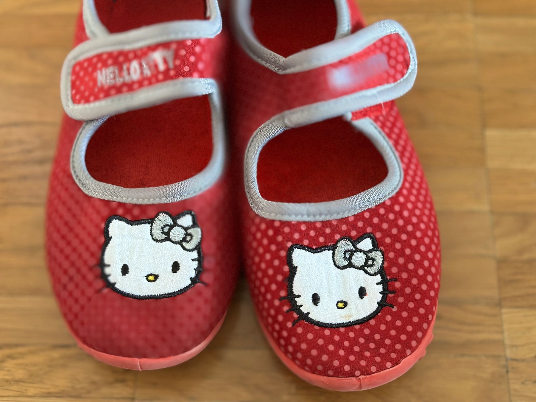 Scarpe per ragazze: hausschuhe kinder Kitty Gr 35 – Usato da Zürich venduto da poliveira 1
