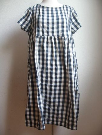 Wendy Trendy belle robe en taille 42CH!