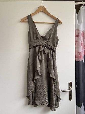 Kurzes Kleid von Rinascimento, Grösse S