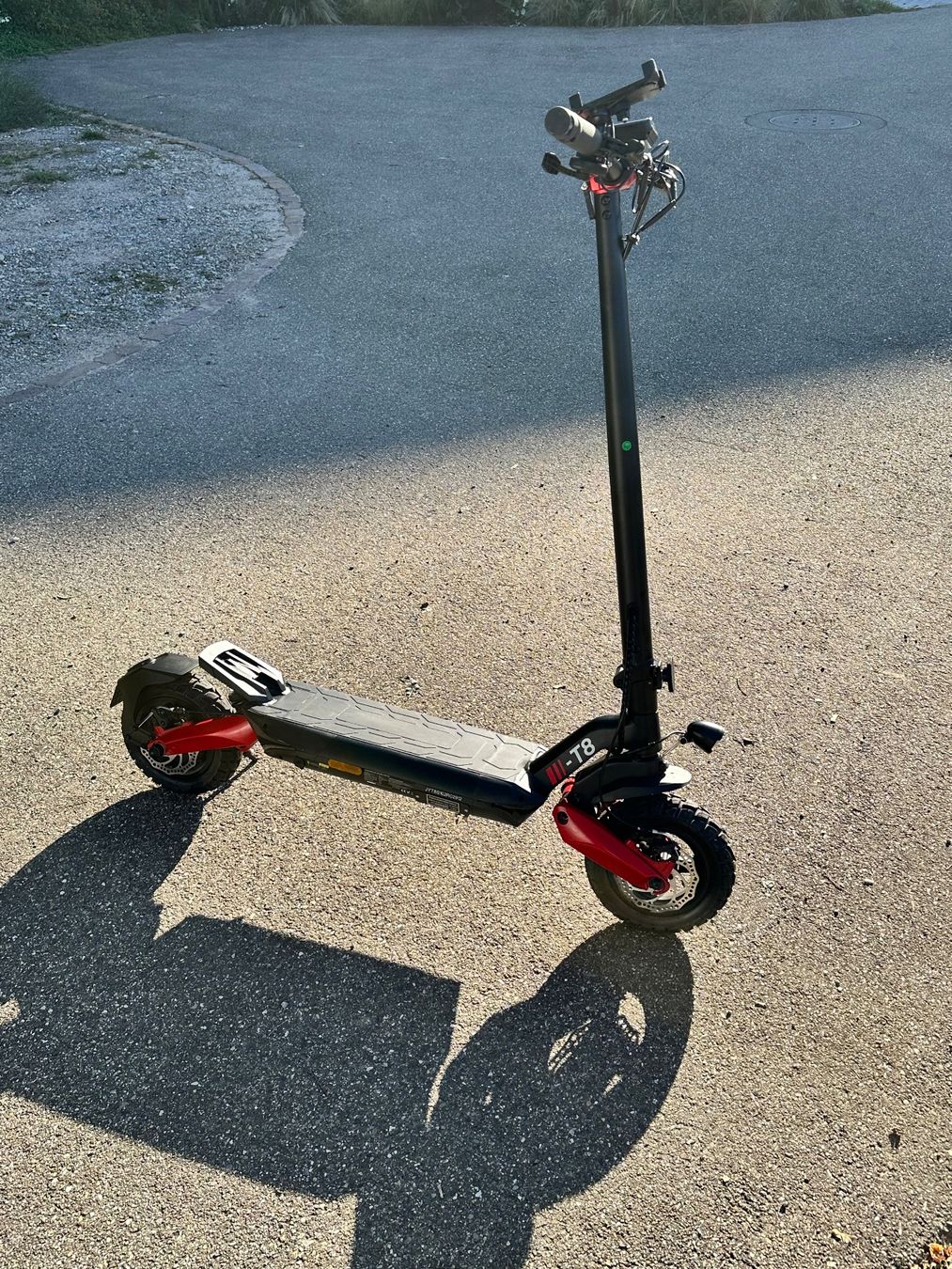Kickboard: E-Scooter T8 – Nuovo (secondo la descrizione) da Zeiningen venduto da Luft59 4