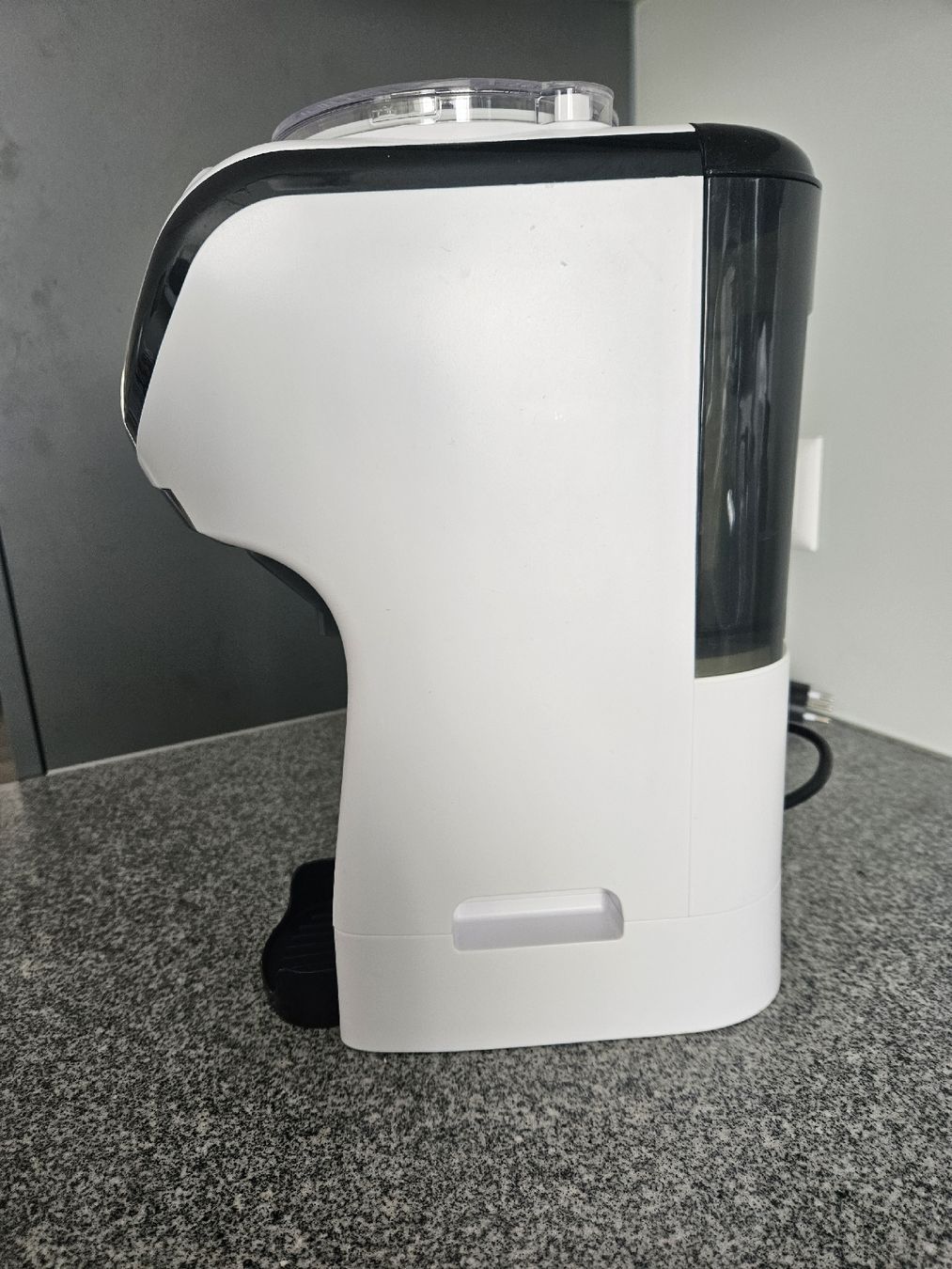 Baby Brezza Pasti del neonato: Baby Brezza Formula Pro mini – Usato da Zürich venduto da ska_qj7j 1
