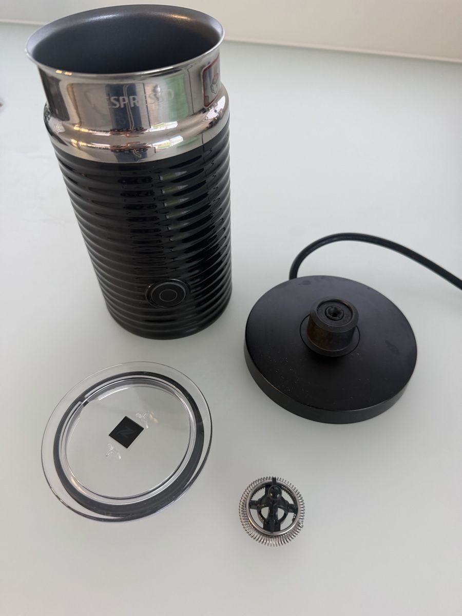 Elettrodomestici da cucina: NESPRESSO Milchschäumer – Usato da Wangen SZ venduto da Star1110 1