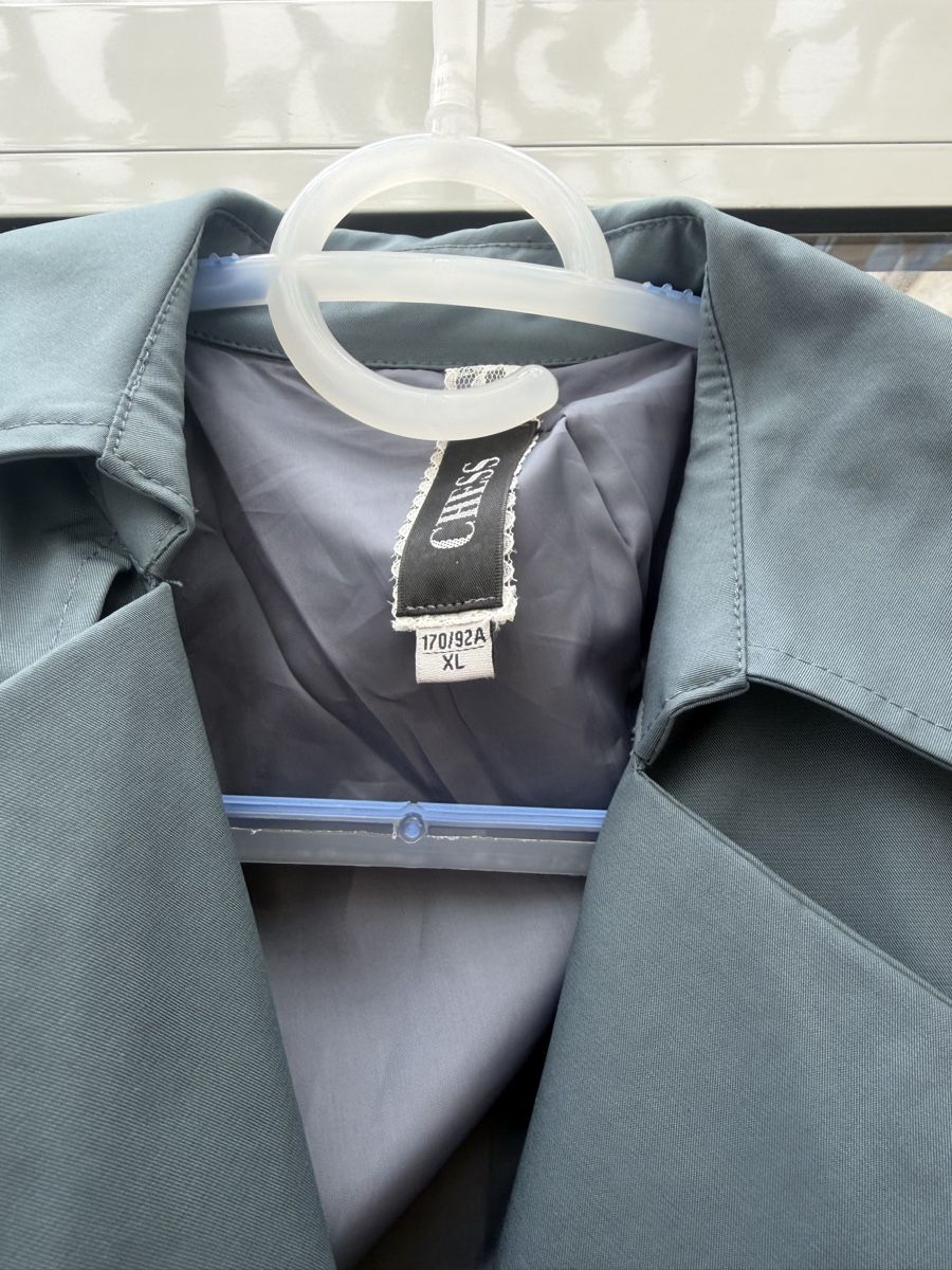 Cappotti: Trenchcoat  – Usato da Adligenswil venduto da Kbienli 2