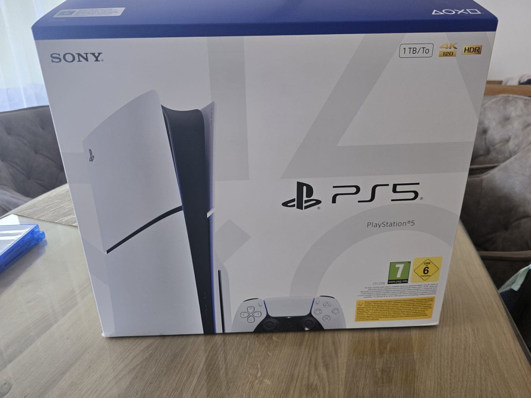 Sony Konsolen: Sony Play Station 5 Disc Edition,  1Controller und 2 Games – Gebraucht aus Fahrwangen von Michi1986