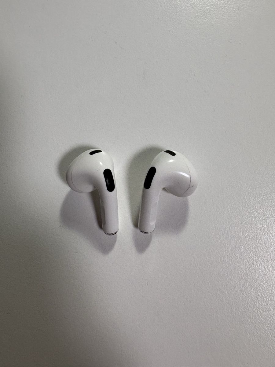 Apple Kopfhörer: Apple AirPods 3 – Gebraucht aus Rümlang von svent 5