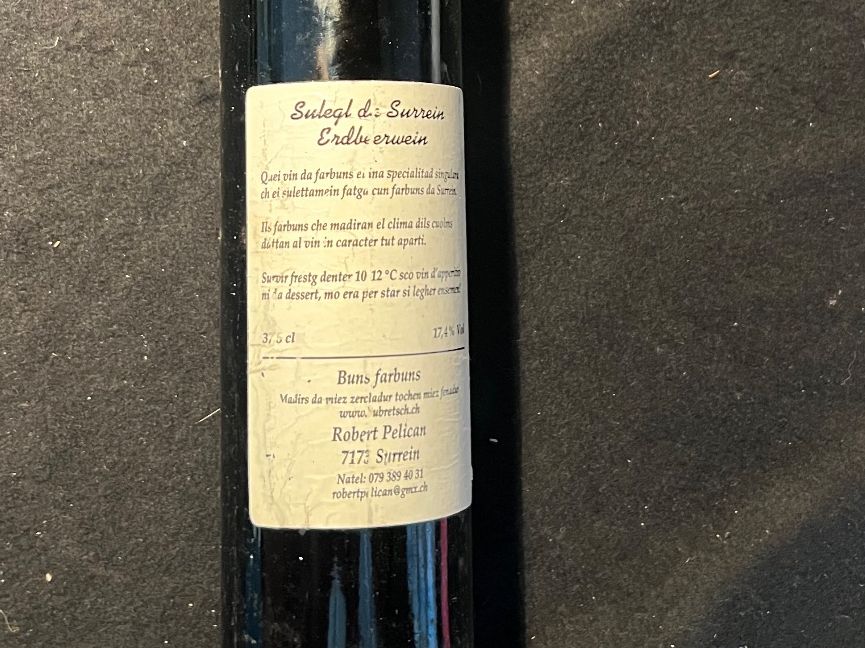 Vins: Erdbeerwein – Neuf avec emballage d'origine à Niederrohrdorf par beniledergerber 1