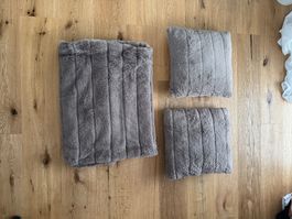 Jysk 2 Kissen 1 Decke