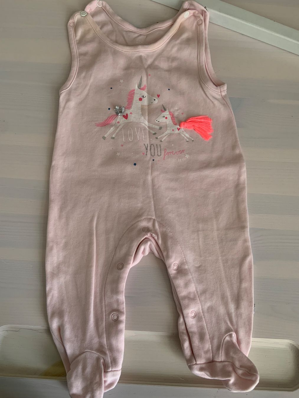 Pyjamas: Strampler rosa 56 mit Einhorn – D'occasion à Birmensdorf ZH par maca8485