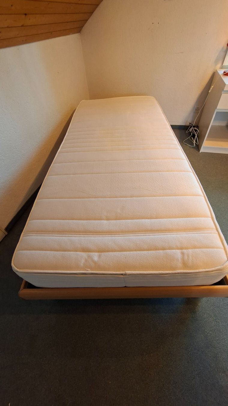 Lits: Längeres Einzelbett – D'occasion à Wiesendangen par sgr_lq7w