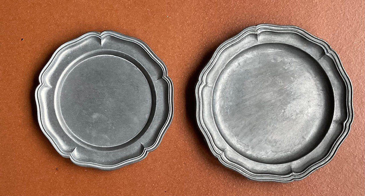 Untersetzer: Zinn-Untersetzer Vintage – Gebraucht aus Orselina von Vrenegonde
