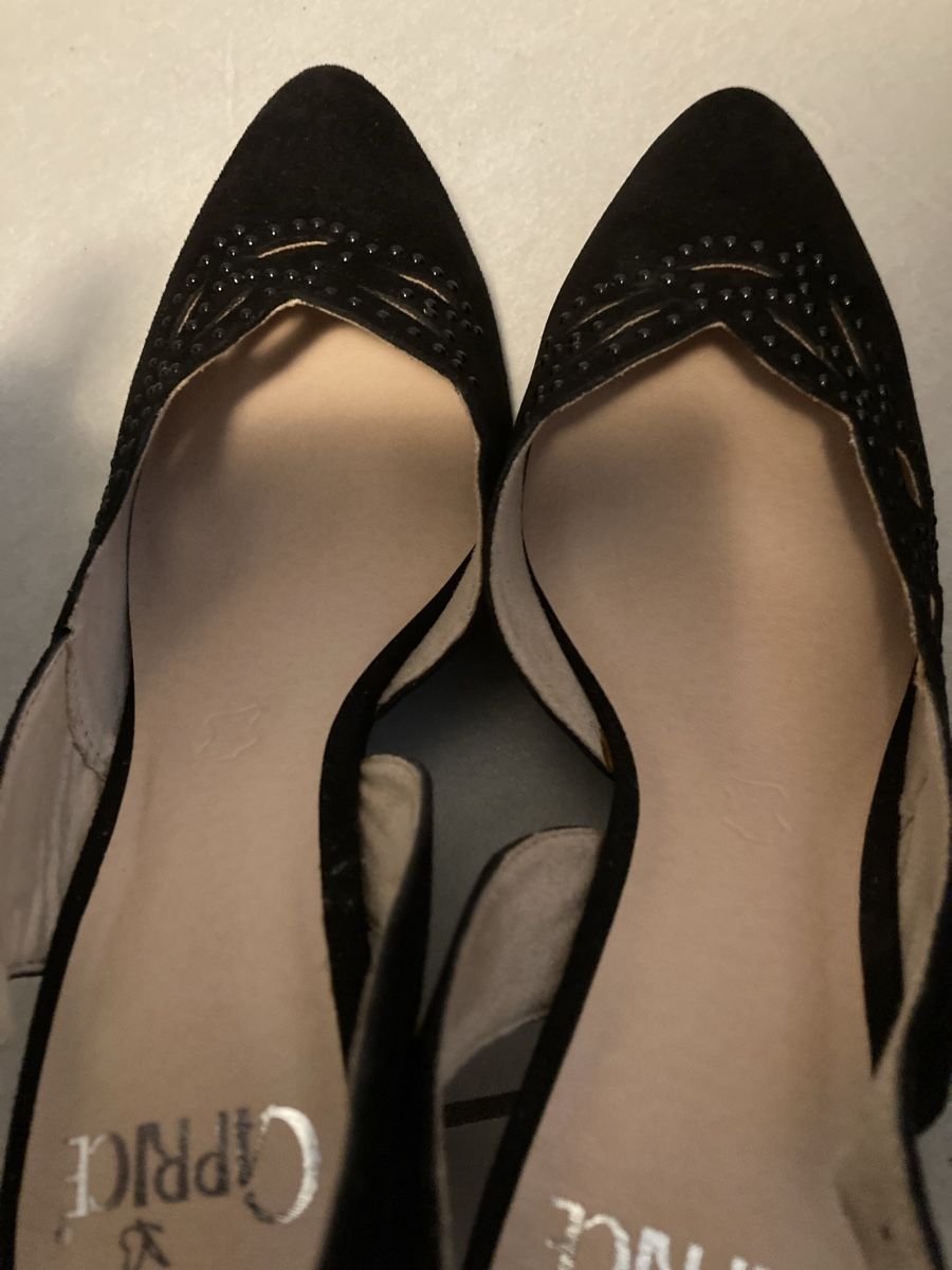 Scarpe da donna: Caprice Pumps Gr. 38 neu – Nuovo (secondo la descrizione) da Winterthur venduto da NatMet11 1