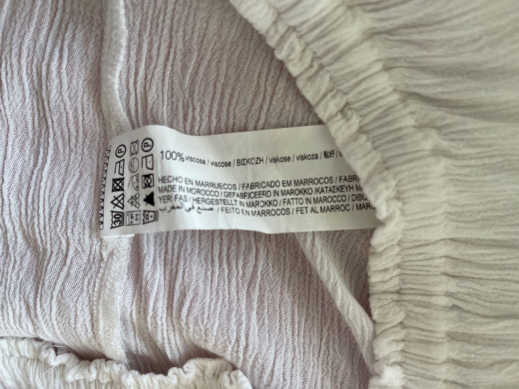 Pull&Bear Top: Crop top von Pull&Bear – Nuovo (secondo la descrizione) da Rapperswil SG venduto da Letas_closet 2