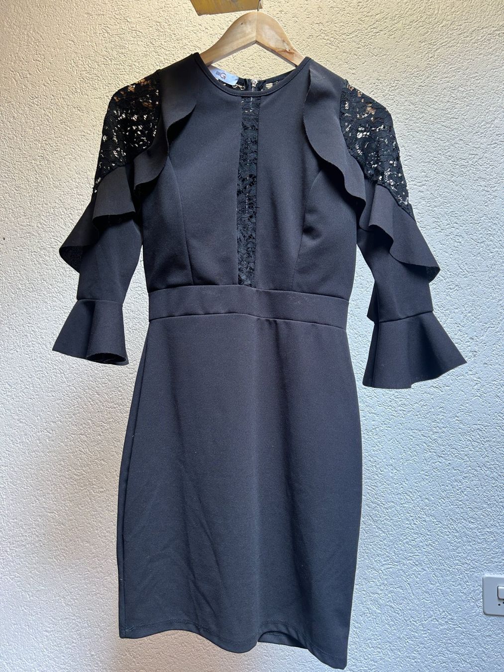 Wal G. Vestiti: Élégante robe de soirée noire – Nuovo (secondo la descrizione) da Soyhières venduto da Maponos