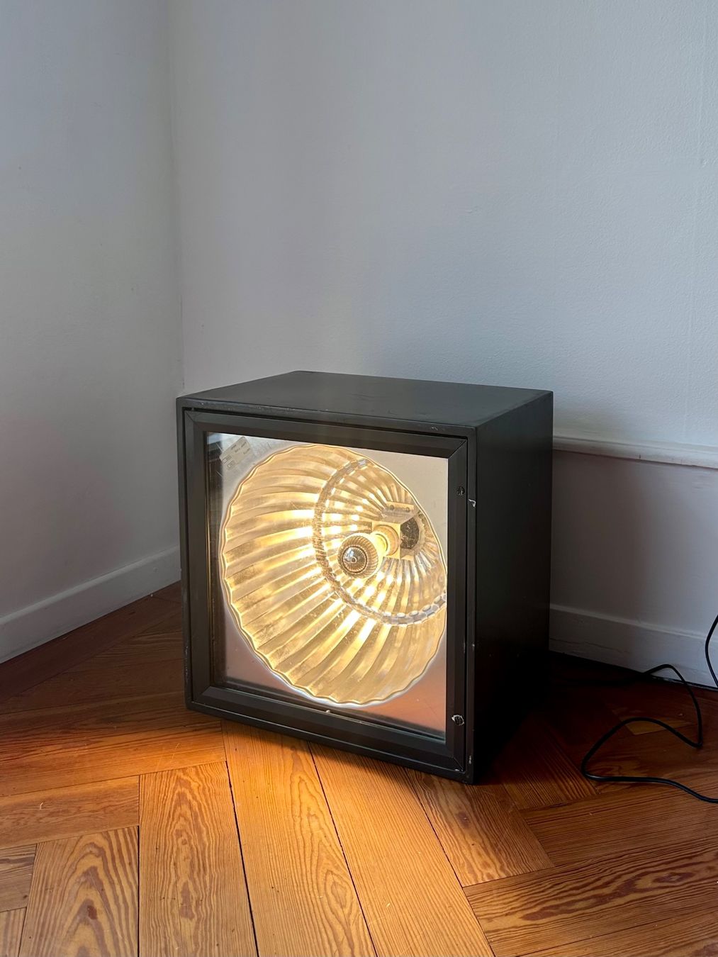 Lampen: Grande lampe industrielle vintage, vers 1970 – Gebraucht aus Lausanne von jul_v9ht