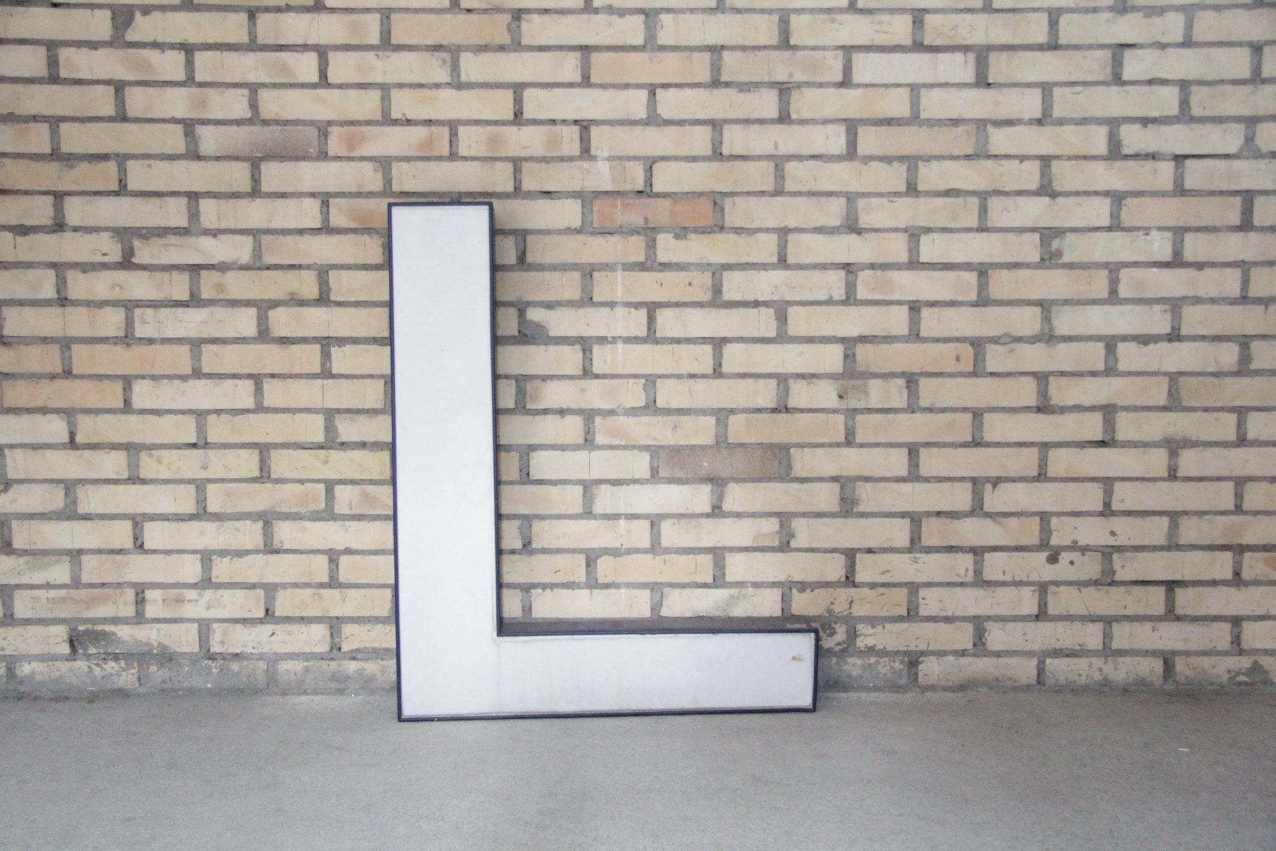 Toutes les décorations: Leuchtbuchstabe L – D'occasion à zürich par Eglistrasse 1