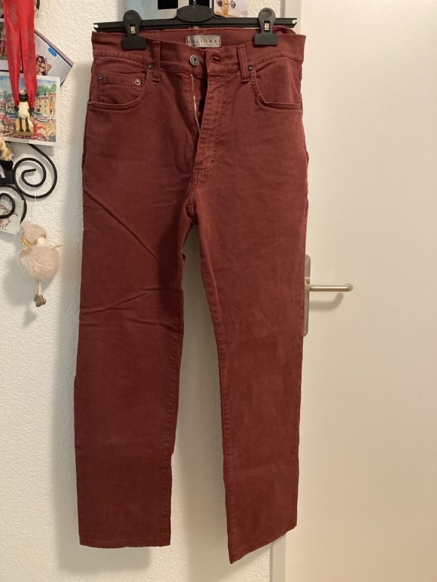 Jeans: Jeans weinrot Junge – Usato da Urtenen-Schönbühl venduto da alessibas