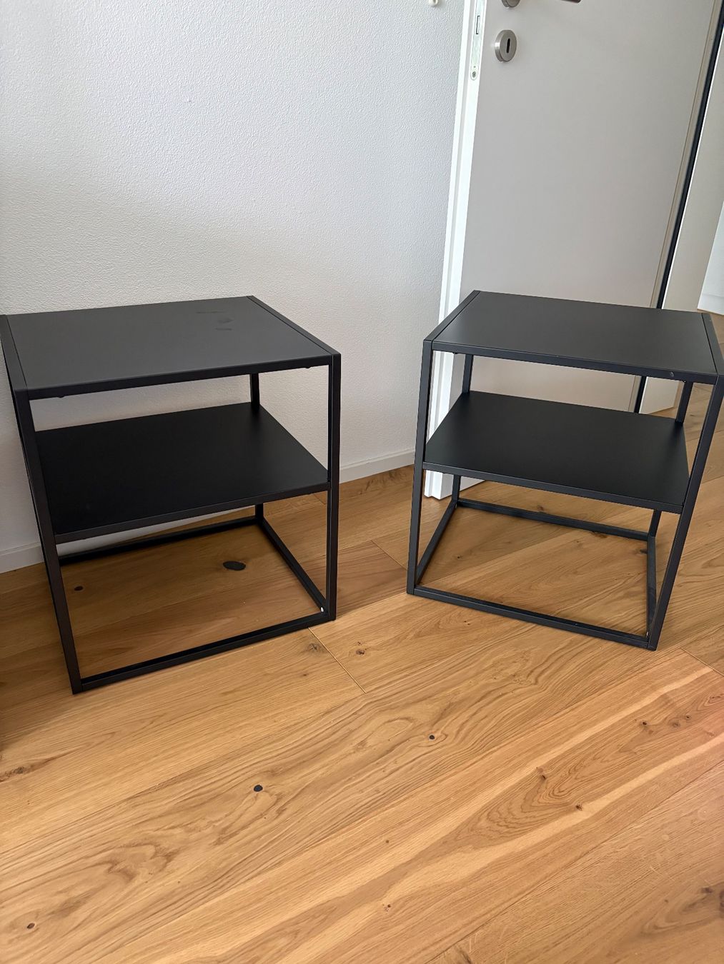 Nachttische: Nachttisch 2stk. Eisen – Gebraucht aus Attiswil von Luca_2002_