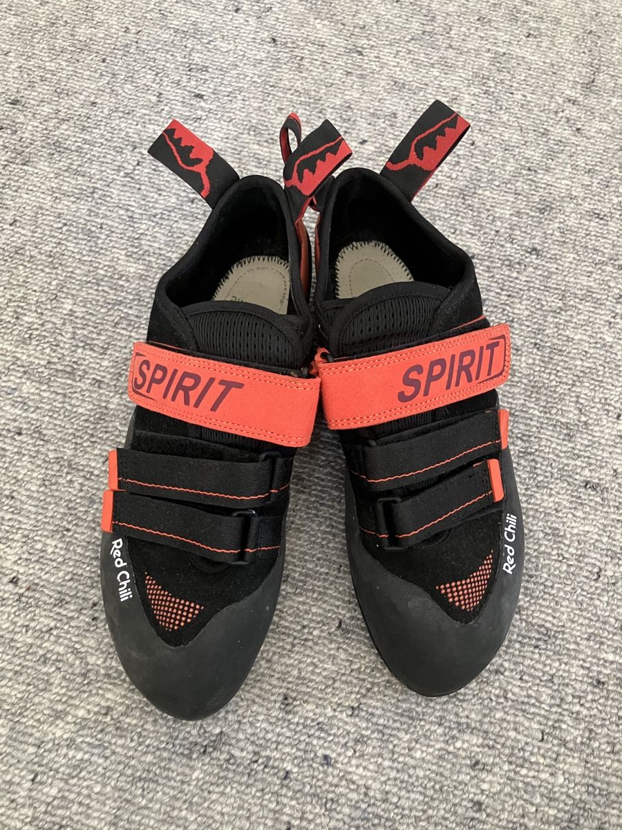 Chaussures hommes: Kletterschuhe Red Chilli Esprit Gr. 44 – D'occasion à Ebertswil par Kle_8ld2