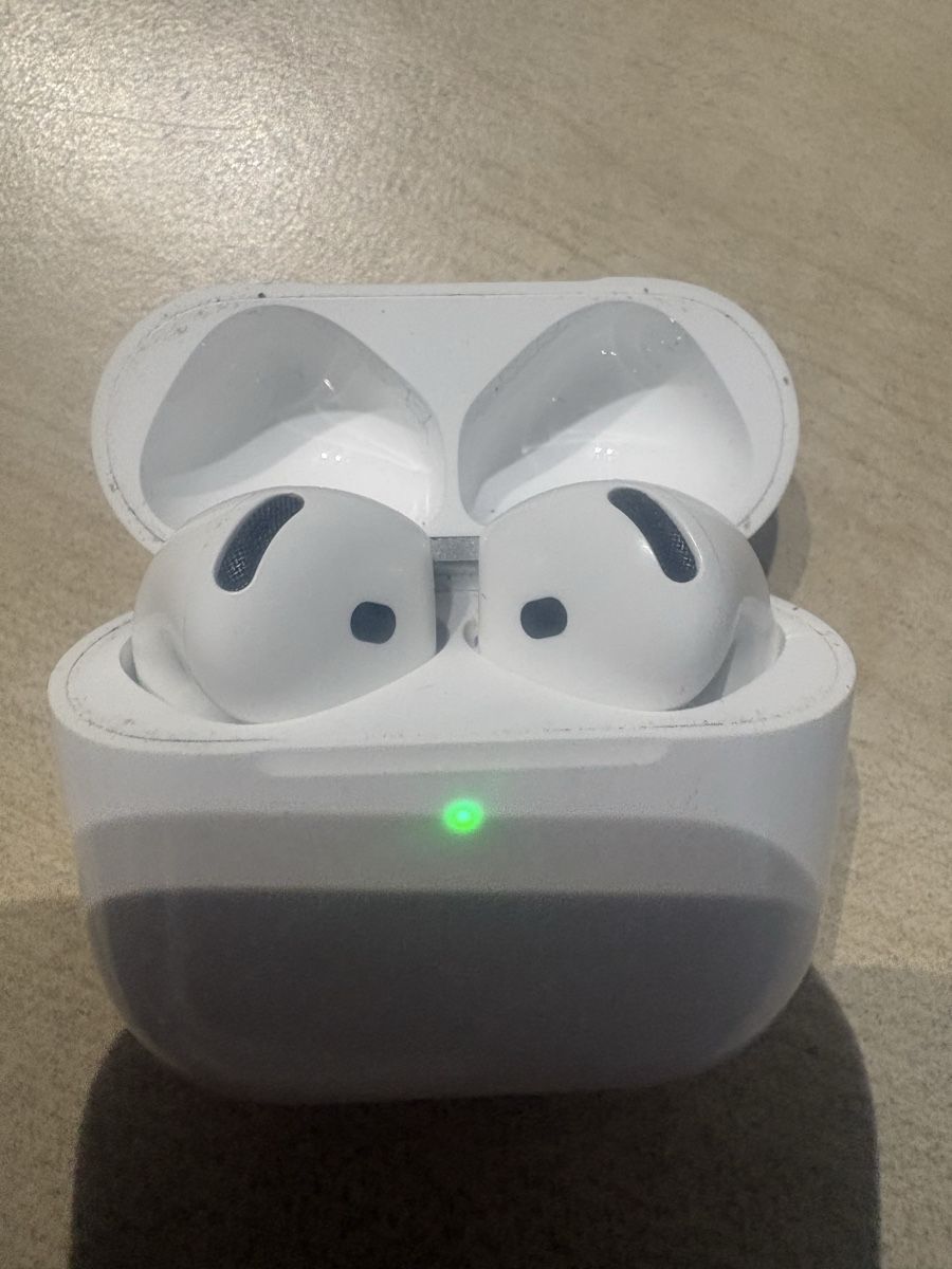 Apple Kopfhörer: Apple AirPods 4 ANC – Gebraucht aus RAVOIRE von jo27 2